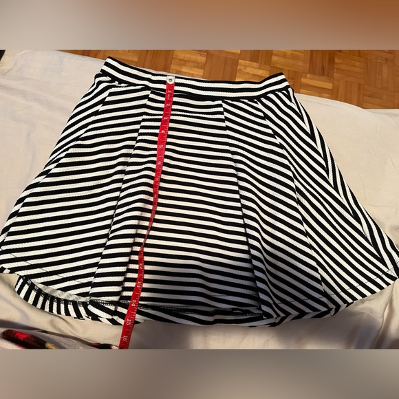 Other - Jessica Simpson Girls skirt size L